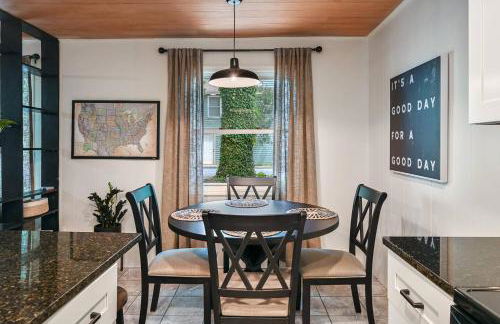 Wellington Cottage 2BR Modern Boho - Foto 18