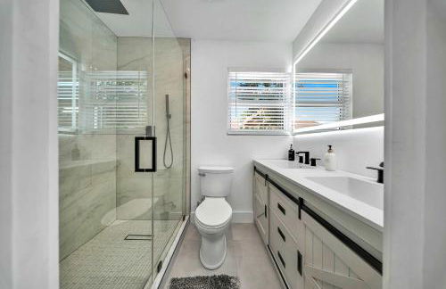 Luxury Villa Serena Heated Pool 15 min to Beach - Foto 43