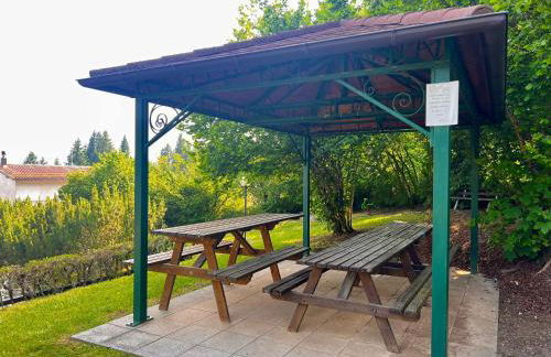 Solarium e area Giochi - Vicino ad Asiago - Garage - Foto 16