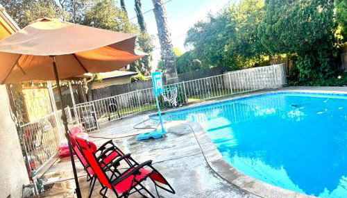 Beautiful Home & Pool - Foto 5