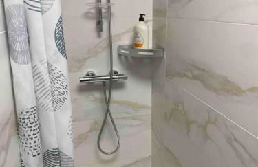 Apt Charmant, Proche Gare et Centre Historique - Climatisation et WiFi - Foto 23