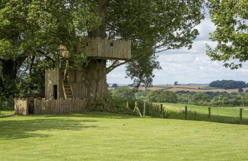 Broad Meadows Farmhouse 8 Guests - Photo 33