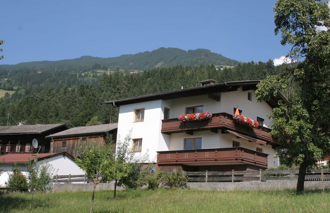 Apartment With Balcony in Hart im Zillertaler - Foto 19