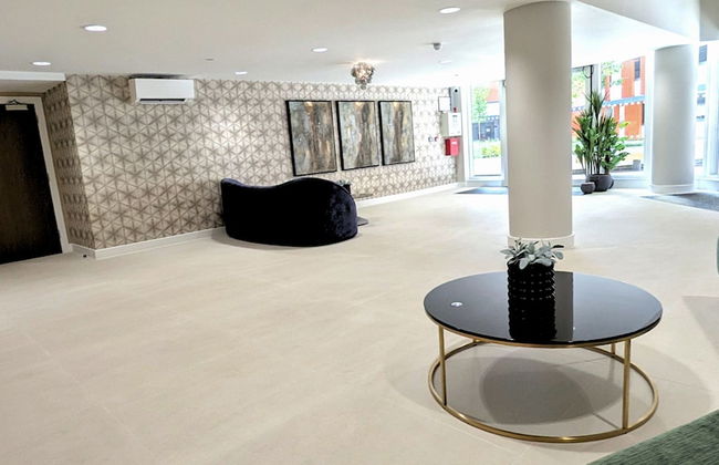 Modern Luxury - Grand Exchange Bracknell - Foto 22