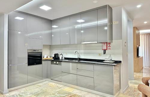 YOUROPO - Downtown - Foto 128