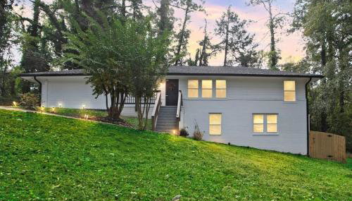 Retro Cumberland 2-Story Hangout near Six Flags - Foto 1