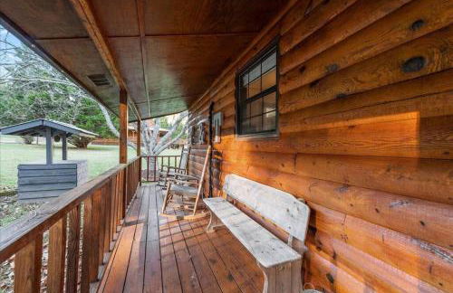 TNT II - Creek Front, Hot Tub, Fire Pit - Foto 25