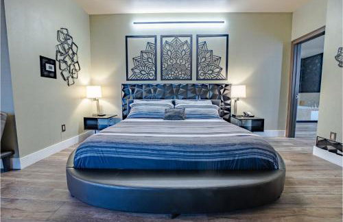 2100 SqFt Penthouse Suite W/ Strip Views! POOL GYM - Foto 48