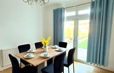 Luxury House in Ilford 21 minute Train journey from Central London - Foto 11
