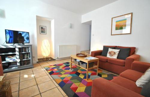 Sea Whisper- lovely home in charming village - Foto 5