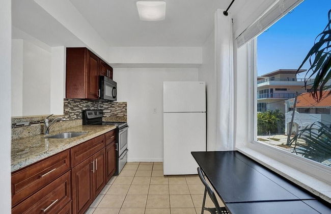 Tranquil Beachside Studio Near Marinas & Dining - Foto 20