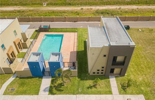 Relax & Enjoy In Our Spacious Townhome Getaway B - Foto 9