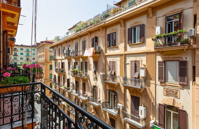 Via Pasquale 16 in Napoli - Foto 23