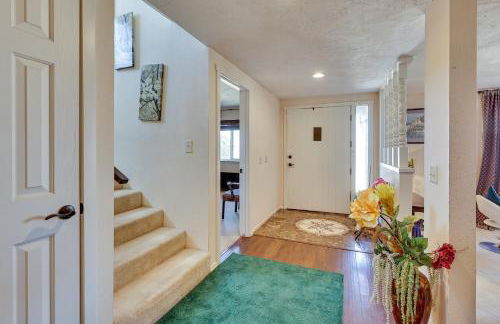 Spacious Apple Valley Home with Pool and Yard! - Foto 16