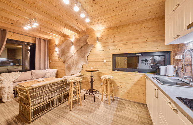 Luxe Timber Lodge & Yoga Loft - Photo 8