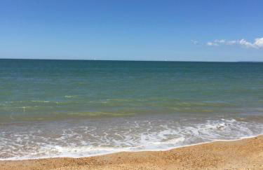 Annexe in lymington with private use of hot tub - Foto 23