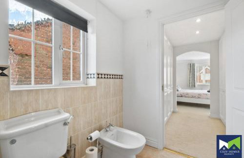 SPACIOUS, Quiet, 5 Bed 2 Bath House with Free Parking, near NEC, Airport & Solihull - Foto 24