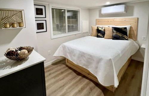 Gorgeous Modern Tiny House on an Incredible Campground for a Unique Getaway near Wellsboro, Pennsylvania - Foto 1