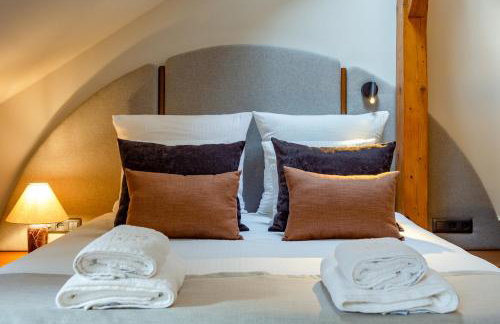 MR 3 Apartments - Photo 76