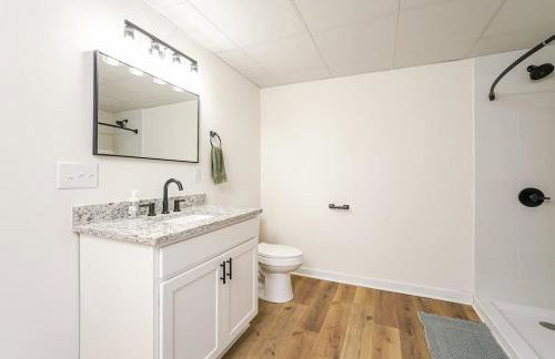 Queens Quarters at Ardmore A Historic 6BR Estate - Photo 16