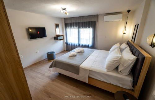 S&J Luxury Apartments - Photo 35