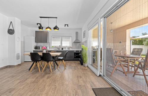 Villa Sunny Olive - Photo 44