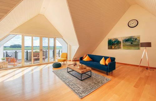 Rheinloft 3 - Große Giebelwohnung mit Dachterrassen an der Rheinpromenade - Foto 1