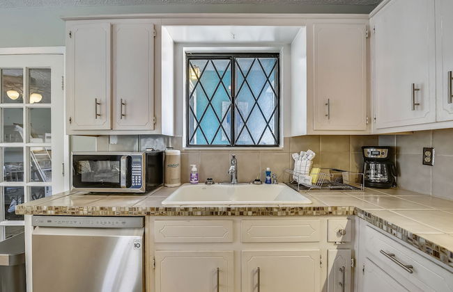 Emerald Sunset by Book That Condo - Photo 22