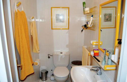 Precioso dúplex con piscina, en 1ª linea de playa - Foto 61