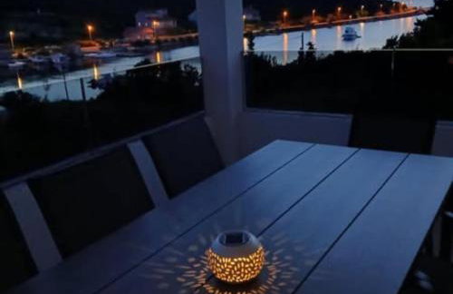 Three Bedroom Apartment With Terrace And Sea View - Foto 13