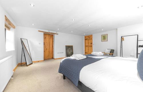 Swallow Barn - Foto 28