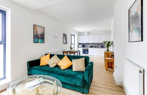 Two Bed Apartment - 20 minutes train into King Cross London - Perfect for families & contractors close to Royal Vet College & M25 Free Parking - Foto 8