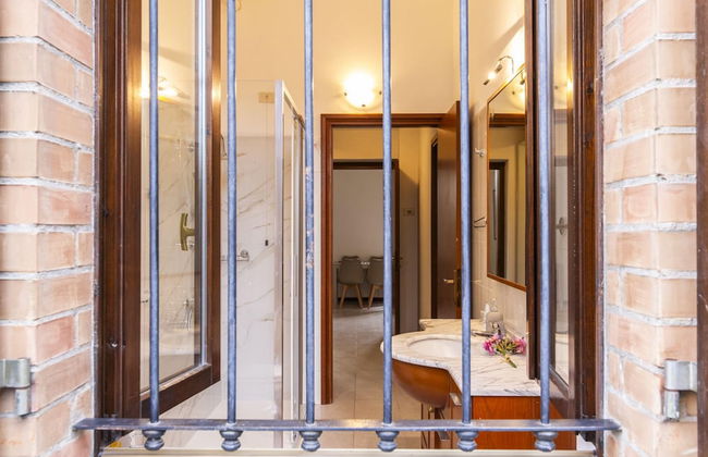 Erba 6 in Baranzate With 1 Bedrooms and 1 Bathrooms - Foto 27