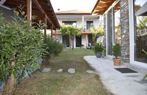 Irina's Apartment - Photo 3