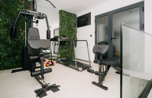 Luxury Villa Vesper- Heated Pool, Hot Tub, Rooftop terrace, Gym - Foto 55