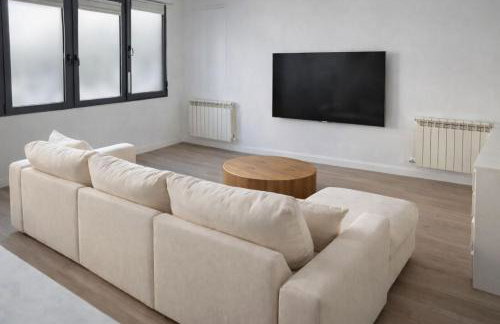 Modern Apartment near Madrid Airport Barajas - Foto 1