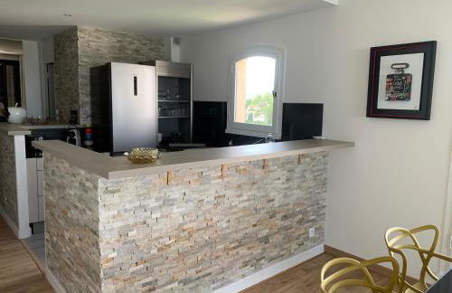 Mon Ecrin sur la marina du Golfe de St Tropez - Foto 7