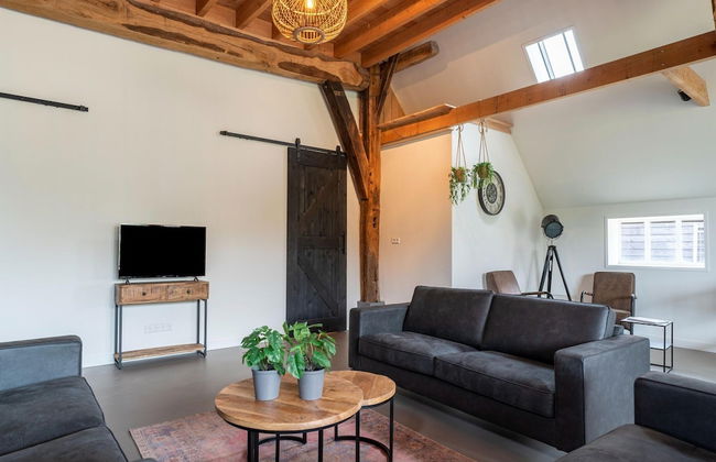 Comfortable Holiday Home in Voorst in a Tranquil Location - Photo 42