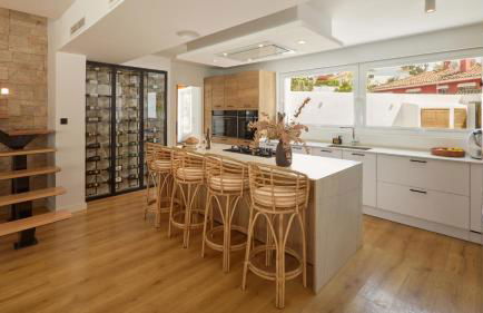 VACATION MARBELLA I Villa Moss, Golf-front, Swimming-pool, Minutes from the Marina and the Beach - Photo 25