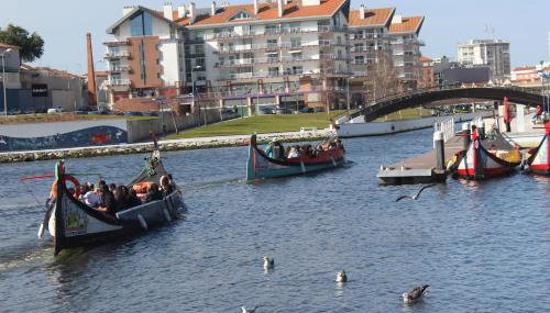 AVEIRO WONDER STAY - Photo 3