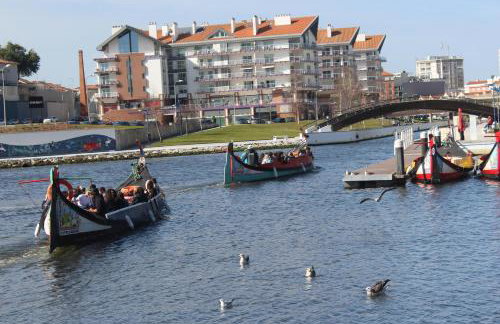AVEIRO WONDER STAY - Photo 3