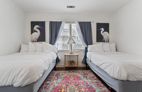 Breezy like Sunday Morning- Close to Everything! - Photo 24