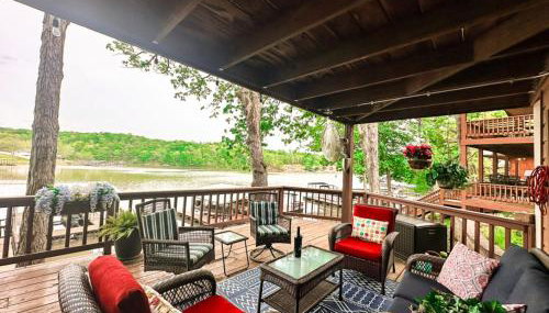 Lakefront Home 4Bed3BathDockFirepitGrill-12PP - Foto 2