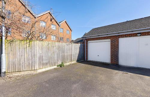 Cosy Retreat in Ashford city centre with Hot tub - Foto 5