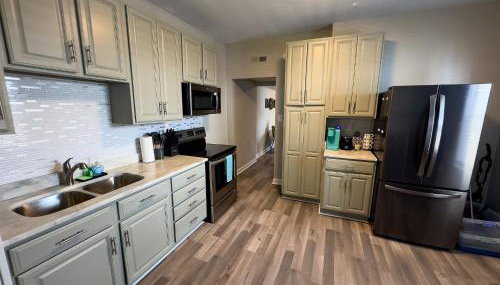 Portsmouth 2BR 1BA Getaway - Foto 5