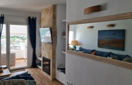 APARTMENT MARINA CALADOR HARBOURVIEW AIR CONDITION POOL GARDEN TERRASSE PORTO CARI spectacular location - Foto 11