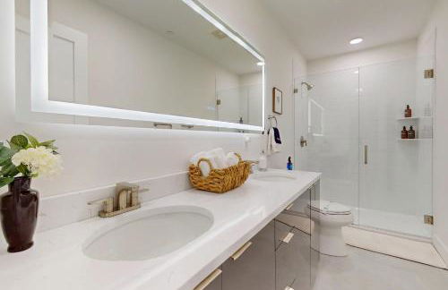 Luxury 2-bed at The Vera Rooftop Deck, Near MBTA - Foto 15