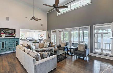 Lucky's Lake House by Avantstay Private Lake Bar - Photo 30