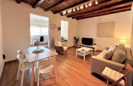 Bright & Spacious Family Flat in Central Barcelona - Foto 6