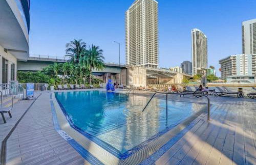 Upscale Resort 4 Bedrooms 3 bath - Foto 18